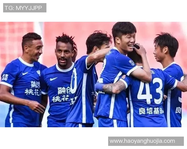 武汉迎来足球巨星加盟引发球迷热议与期待